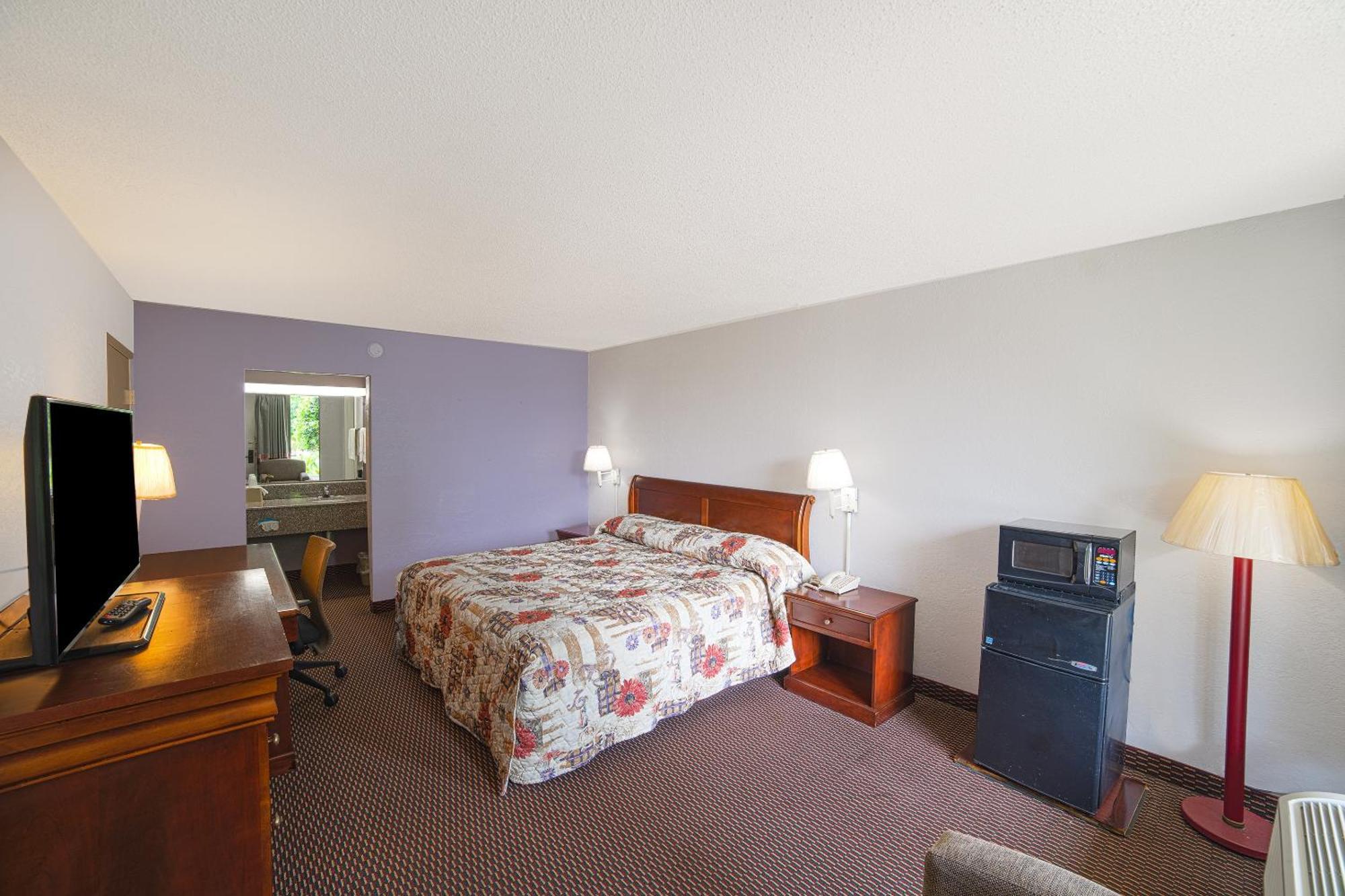 Masters Inn Selma Smithfield I-95 By Oyo Exteriör bild