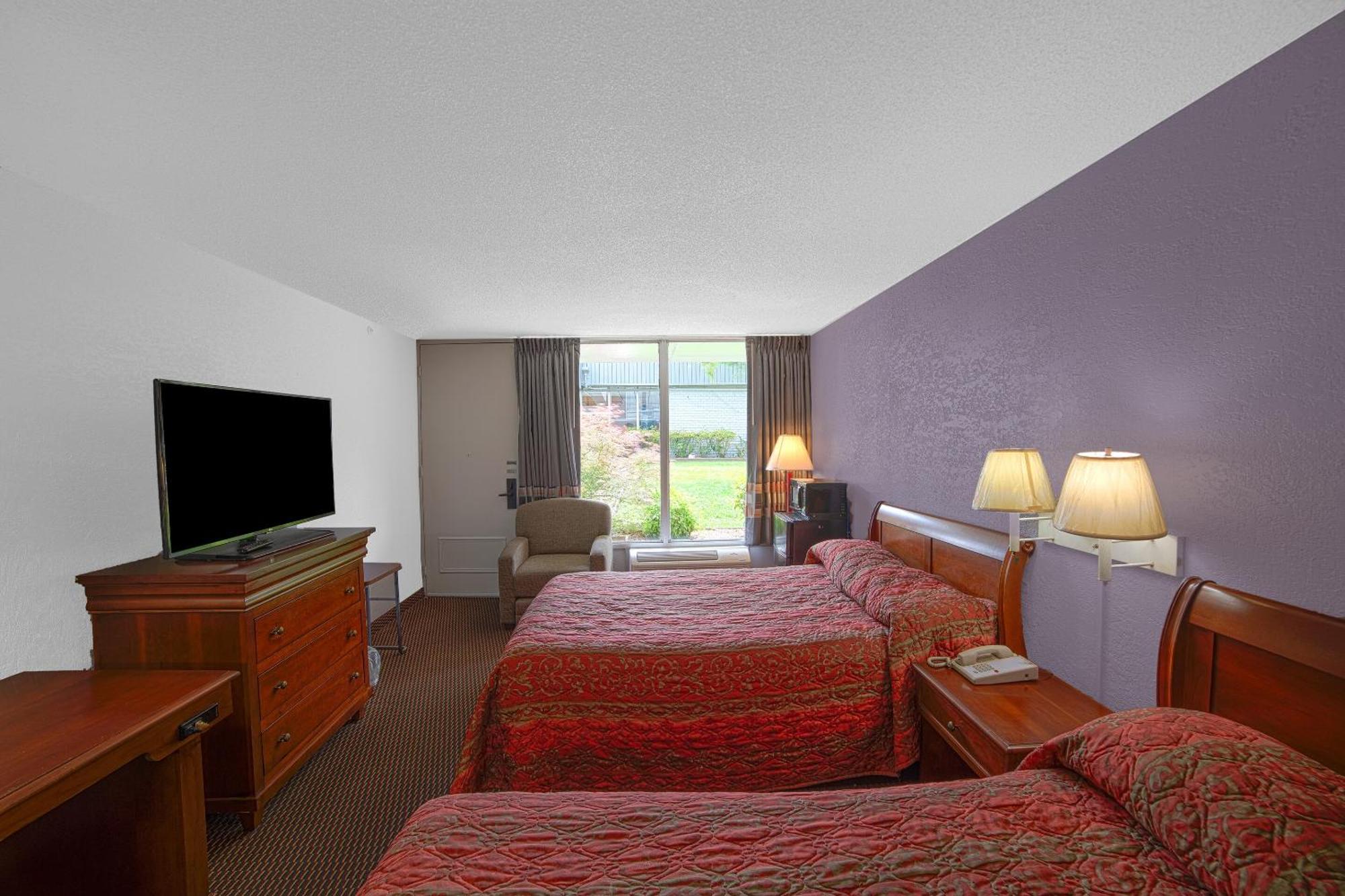Masters Inn Selma Smithfield I-95 By Oyo Exteriör bild