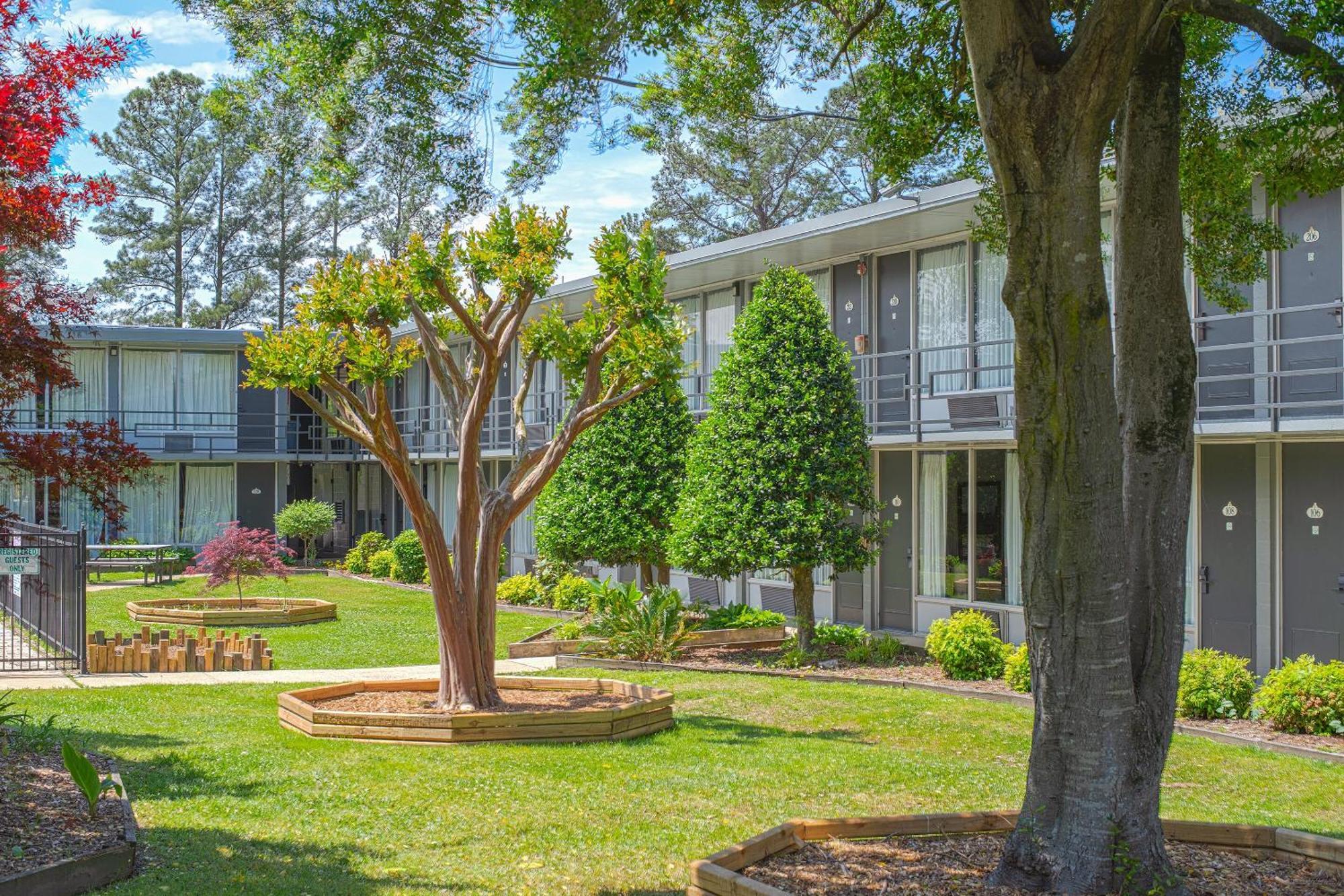 Masters Inn Selma Smithfield I-95 By Oyo Exteriör bild