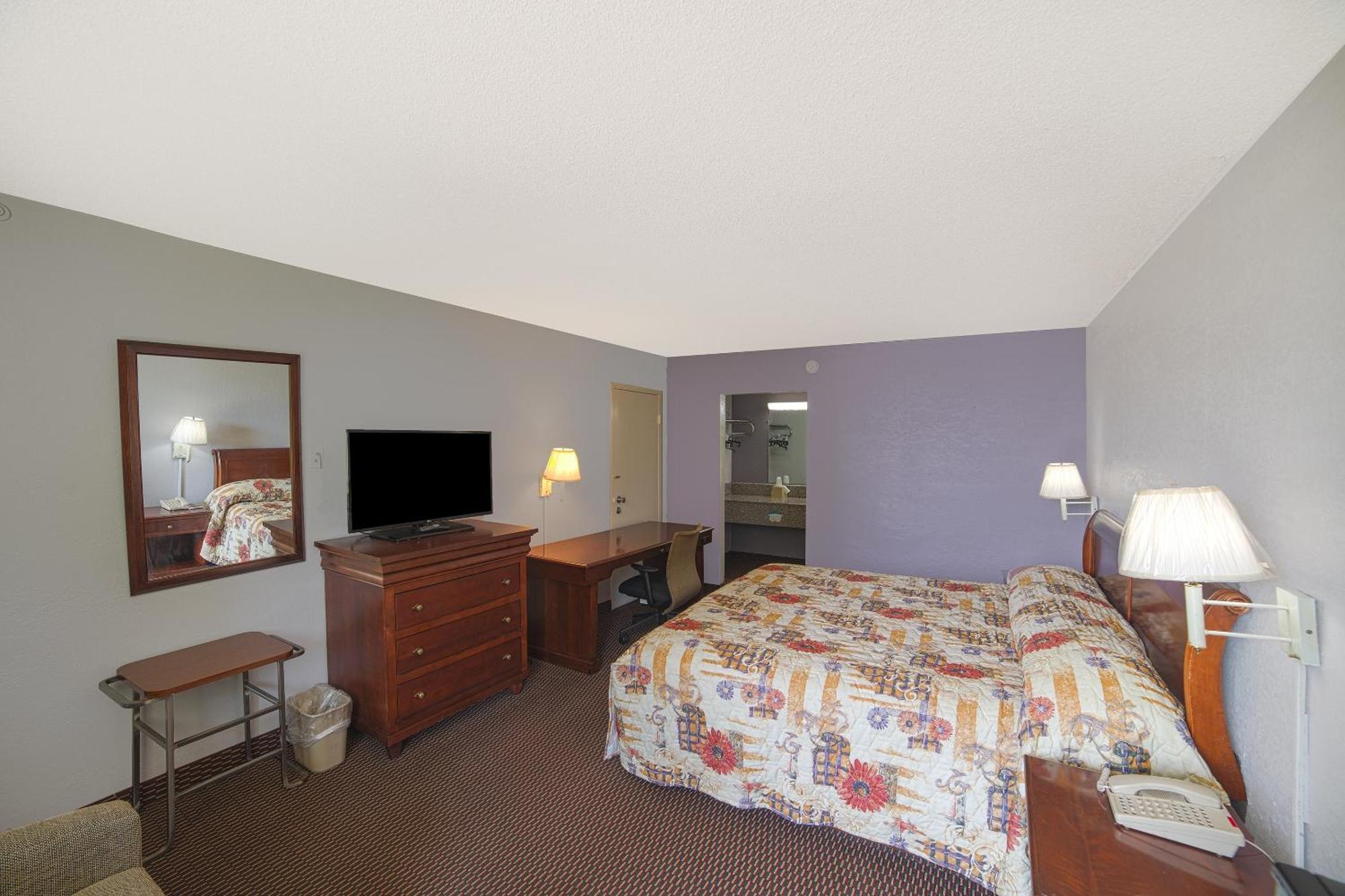 Masters Inn Selma Smithfield I-95 By Oyo Exteriör bild