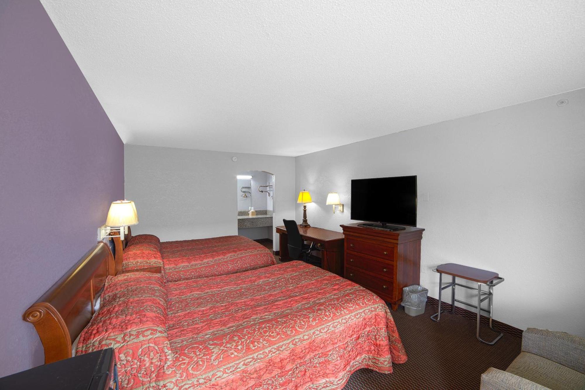 Masters Inn Selma Smithfield I-95 By Oyo Exteriör bild