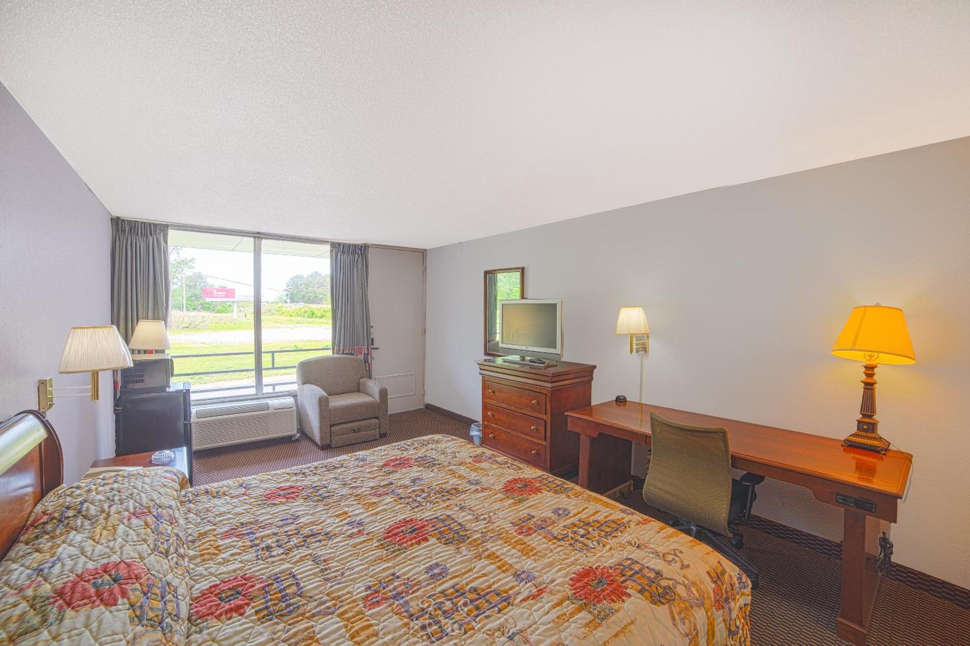 Masters Inn Selma Smithfield I-95 By Oyo Exteriör bild